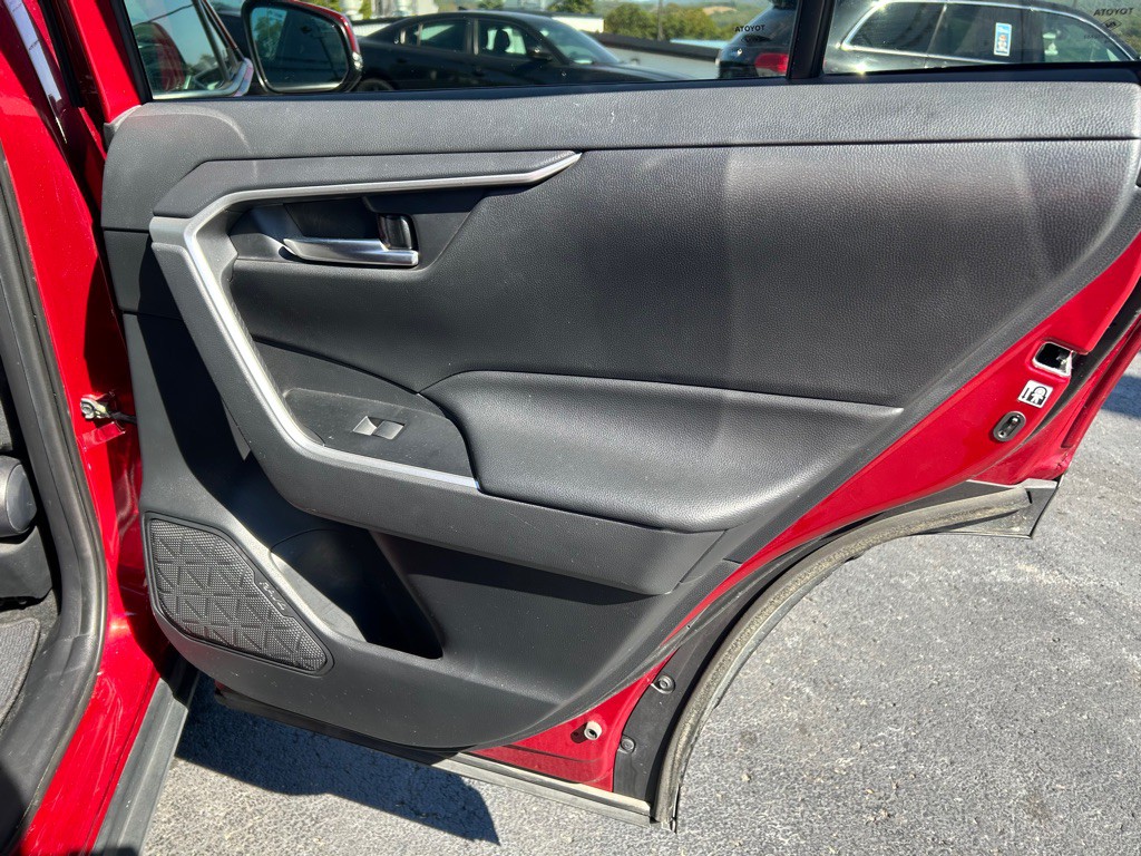 2019 Toyota Rav4 Image 25