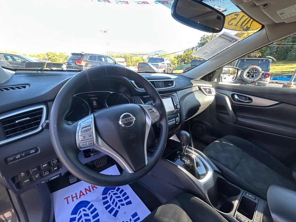 2015 Nissan Rogue Image 9