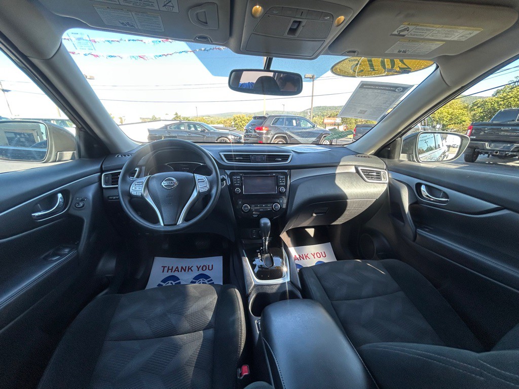 2015 Nissan Rogue Image 15