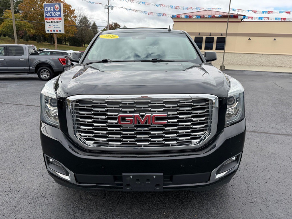 2018 GMC Yukon Image 2