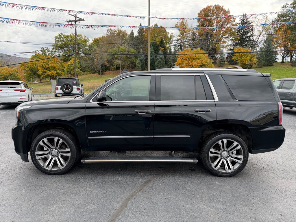 2018 GMC Yukon Image 7