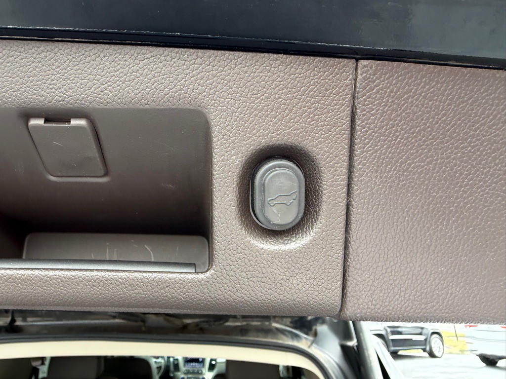 2018 GMC Yukon Image 23