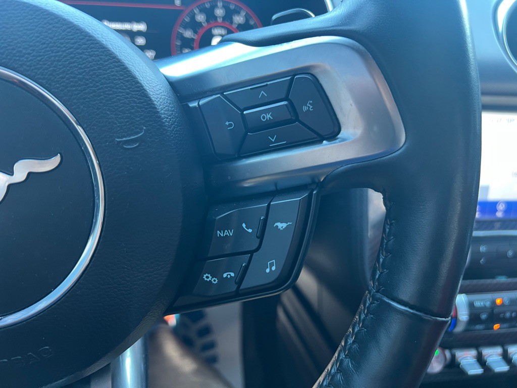2020 Ford Mustang Image 25
