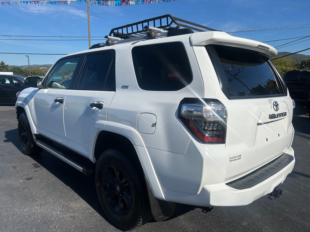 2023 Toyota 4Runner Image 7