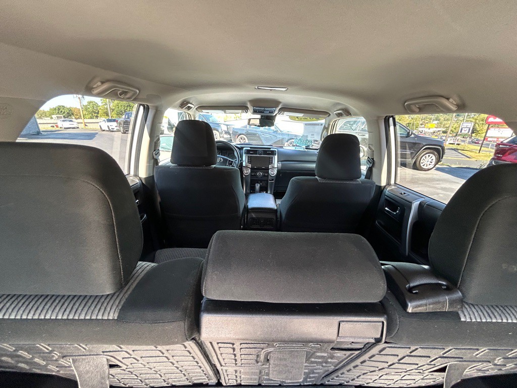 2023 Toyota 4Runner Image 26