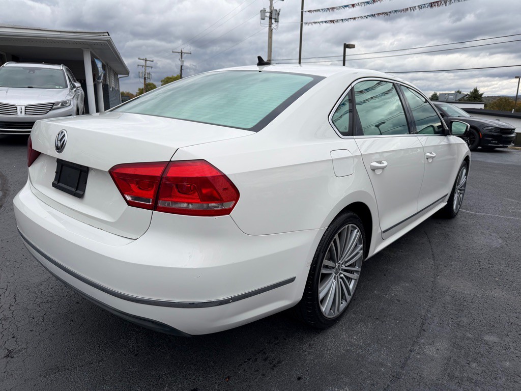 2014 Volkswagen Passat Image 5