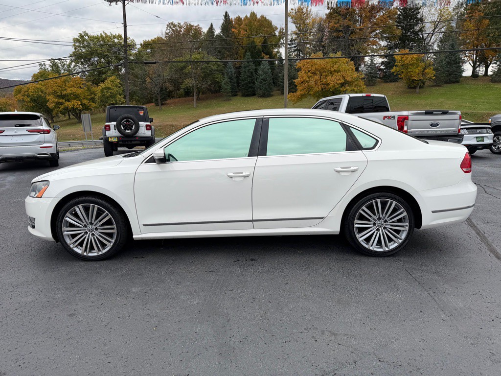 2014 Volkswagen Passat Image 8