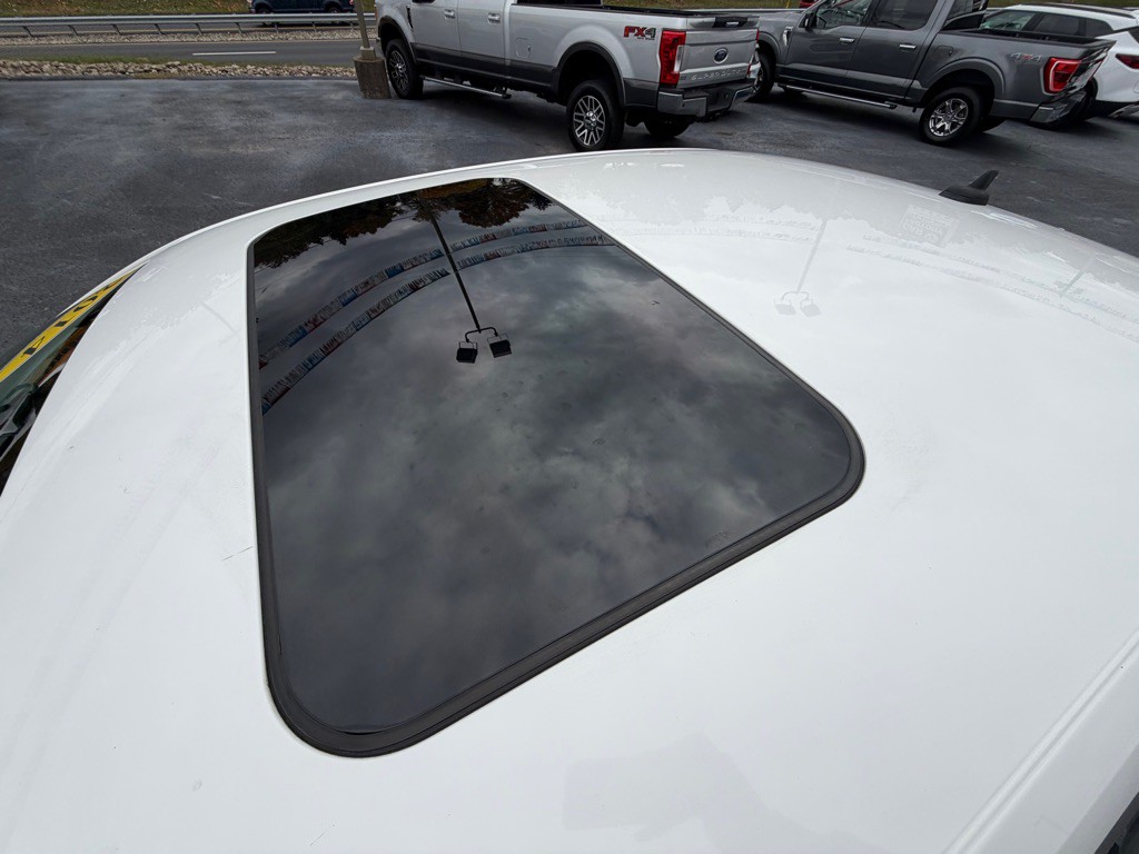 2014 Volkswagen Passat Image 9