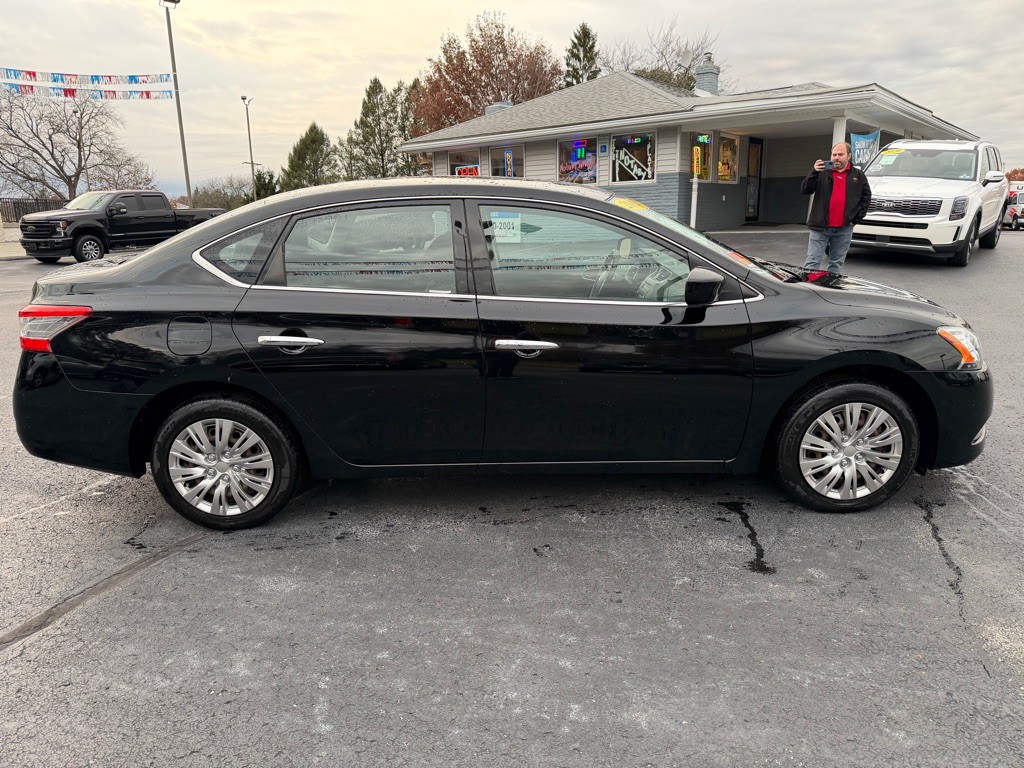 2014 Nissan Sentra Image 4