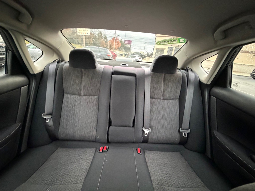 2014 Nissan Sentra Image 12