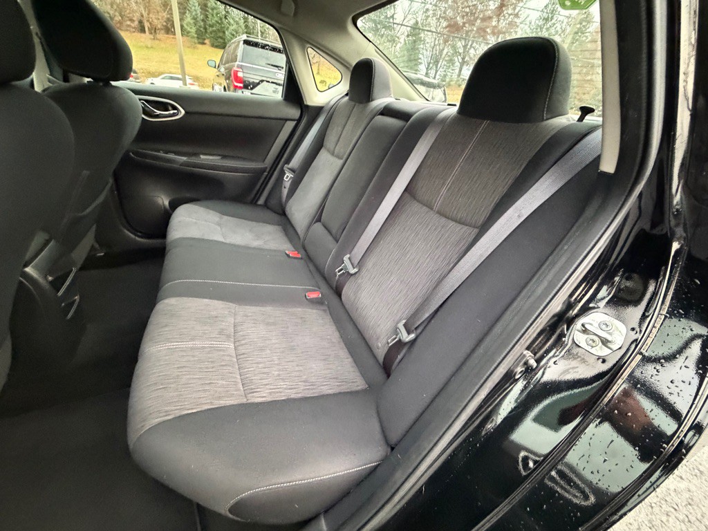 2014 Nissan Sentra Image 13