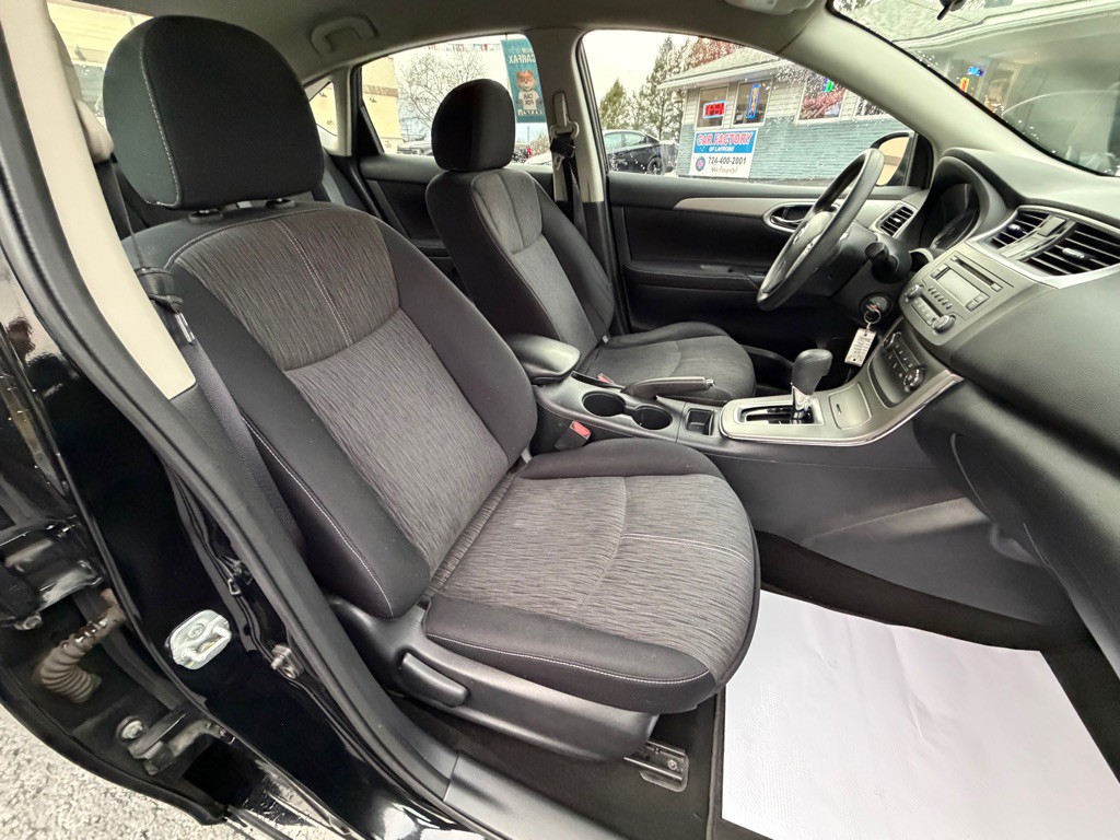 2014 Nissan Sentra Image 19