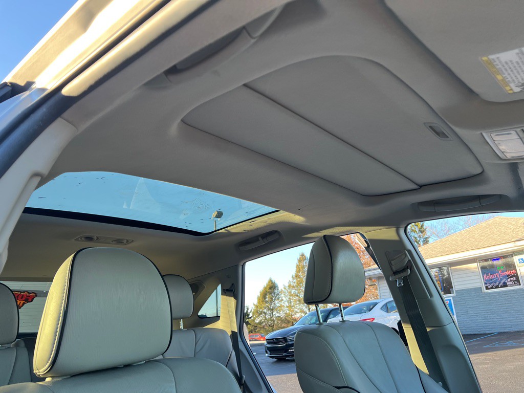 2014 Toyota Venza Image 37