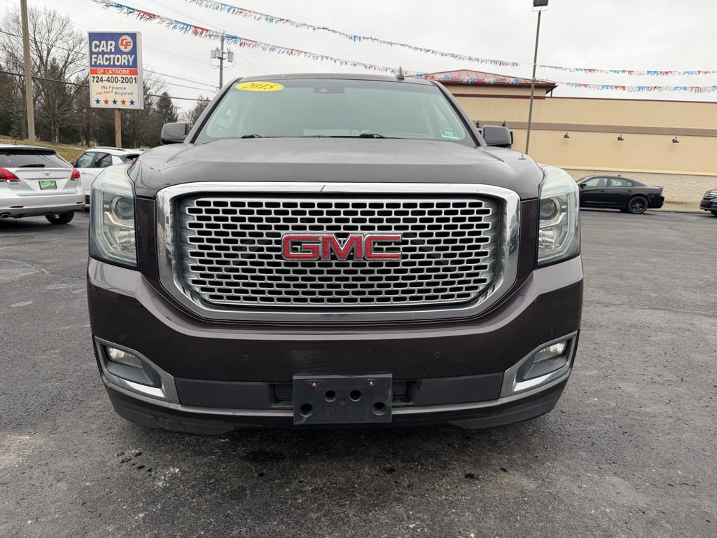 2015 GMC Yukon Image 2