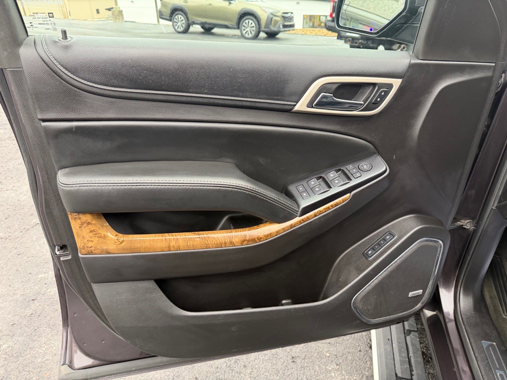 2015 GMC Yukon Image 13