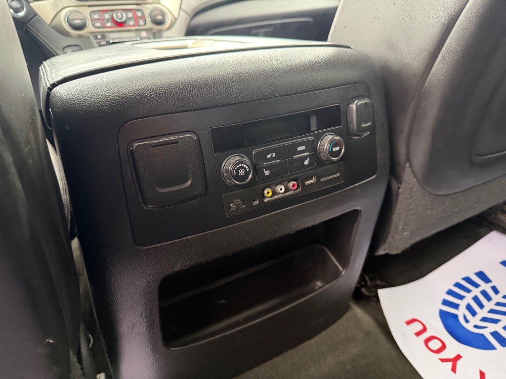 2015 GMC Yukon Image 20