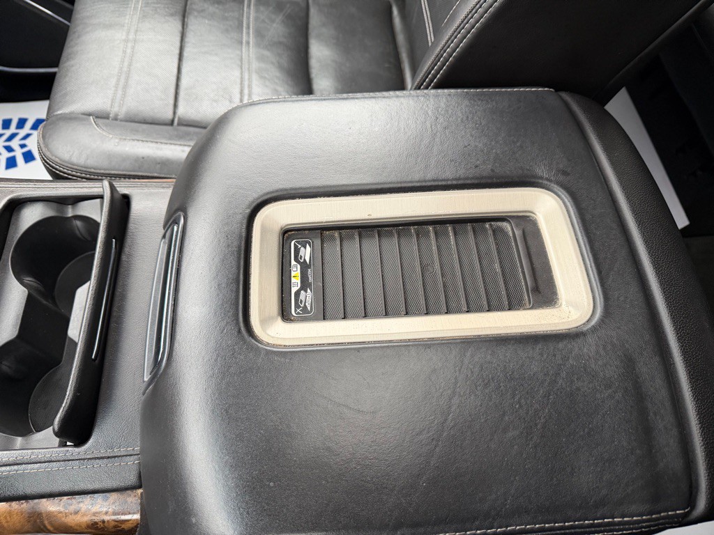 2015 GMC Yukon Image 45