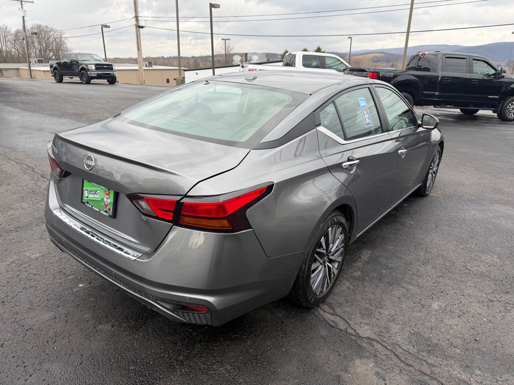 2025 Nissan Altima Image 5