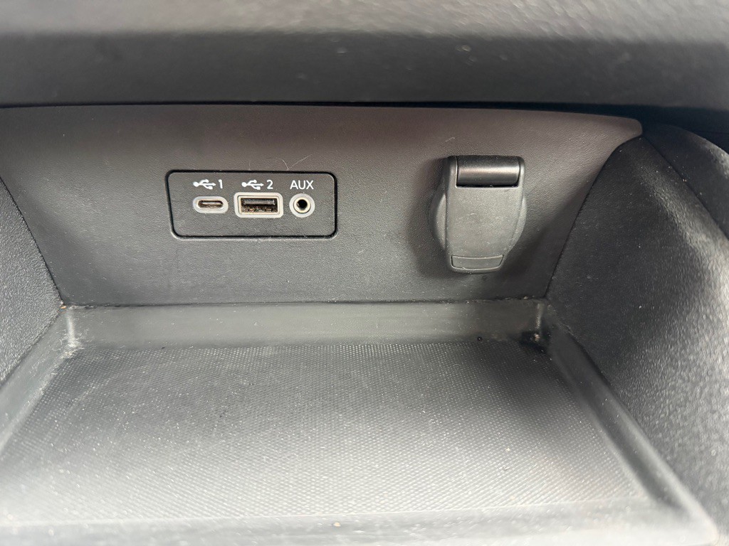 2025 Nissan Altima Image 38