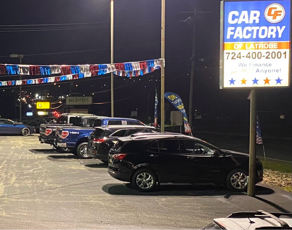 2022 Tesla Model 3 Image 2