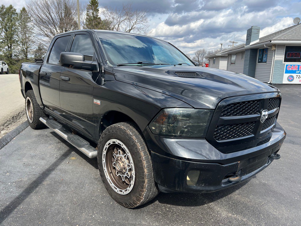 2015 RAM 1500 Image 2