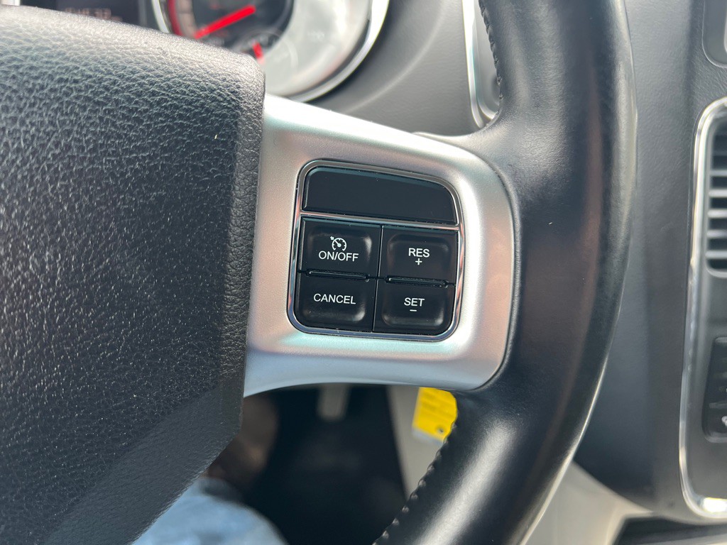 2016 Dodge Grand Caravan Image 27