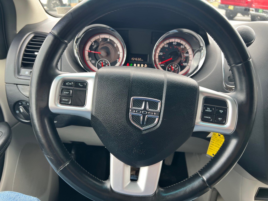 2016 Dodge Grand Caravan Image 28