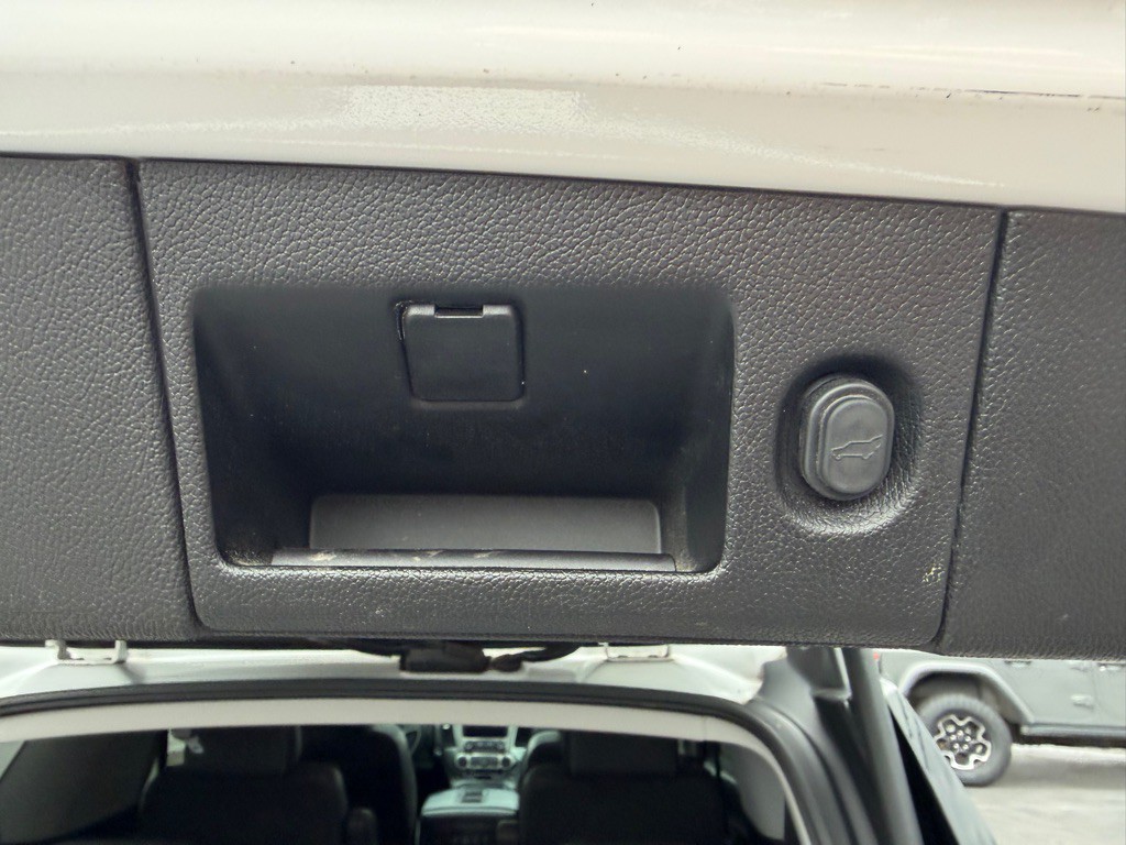 2018 Chevrolet Tahoe Image 21