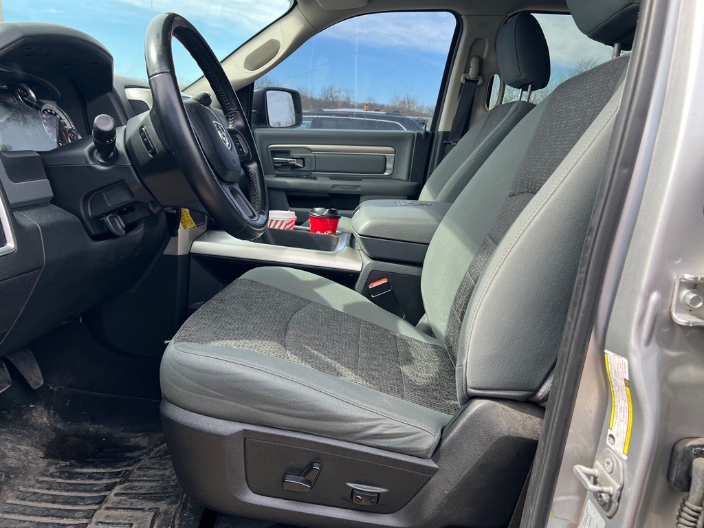 2018 RAM 2500 Image 12