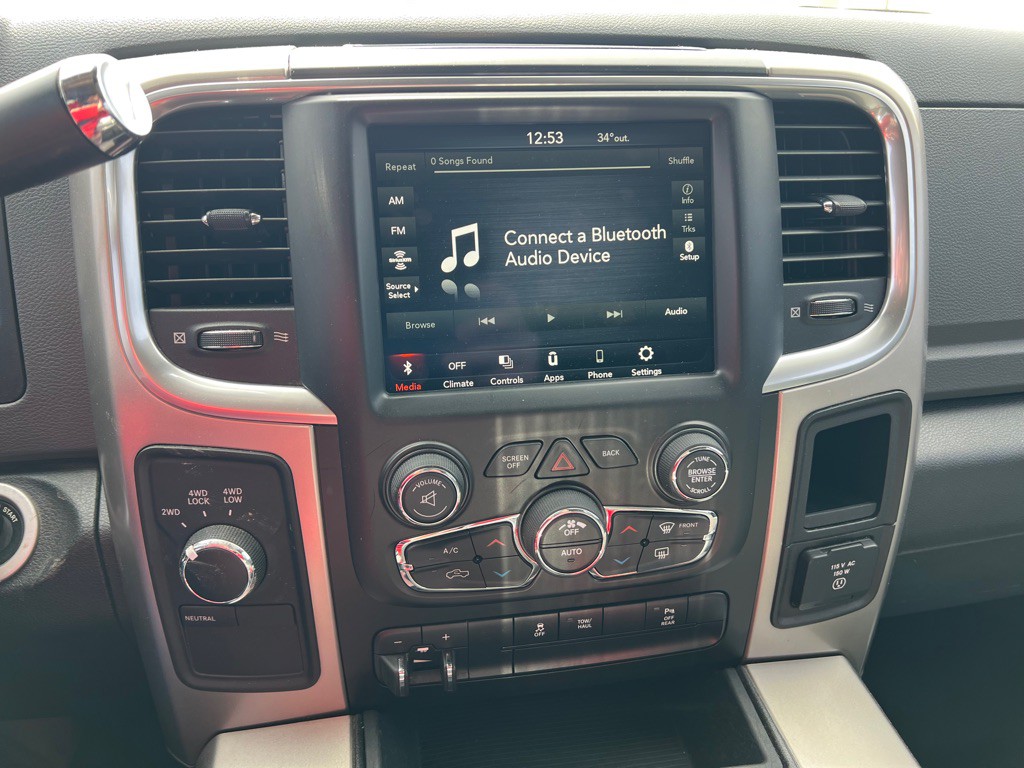 2018 RAM 2500 Image 14