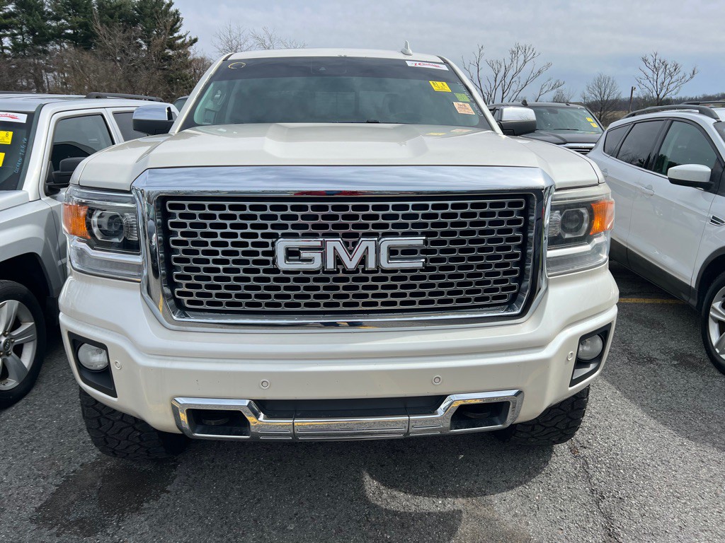 2015 GMC Sierra Image 3
