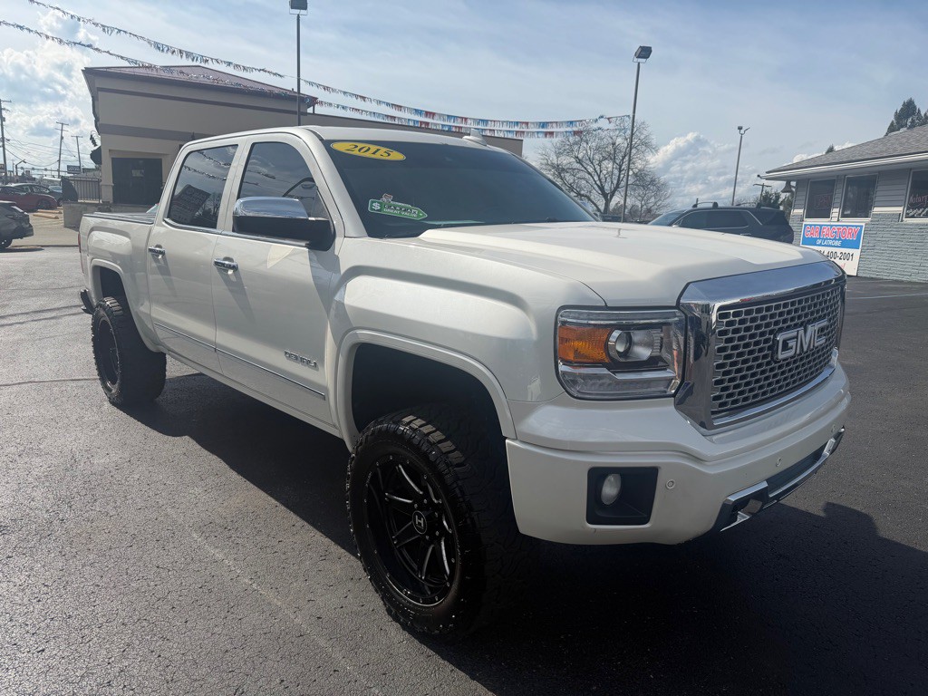 2015 GMC Sierra Image 3
