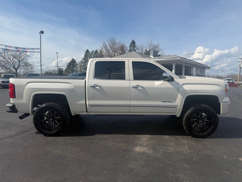 2015 GMC Sierra Image 4