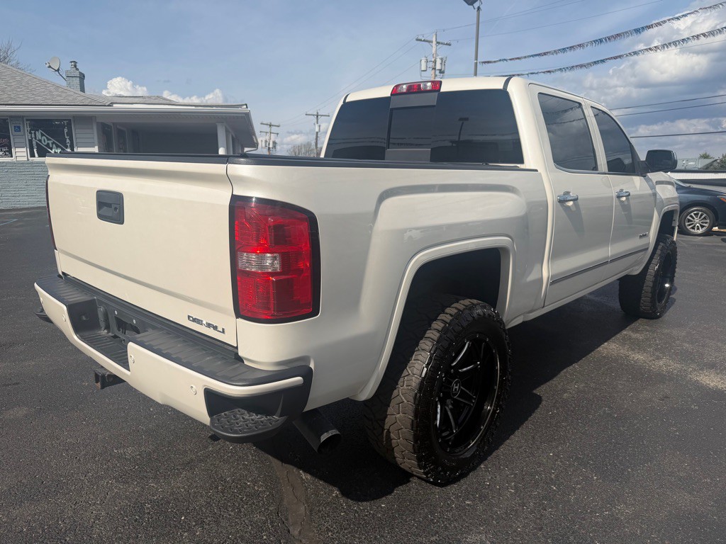 2015 GMC Sierra Image 5