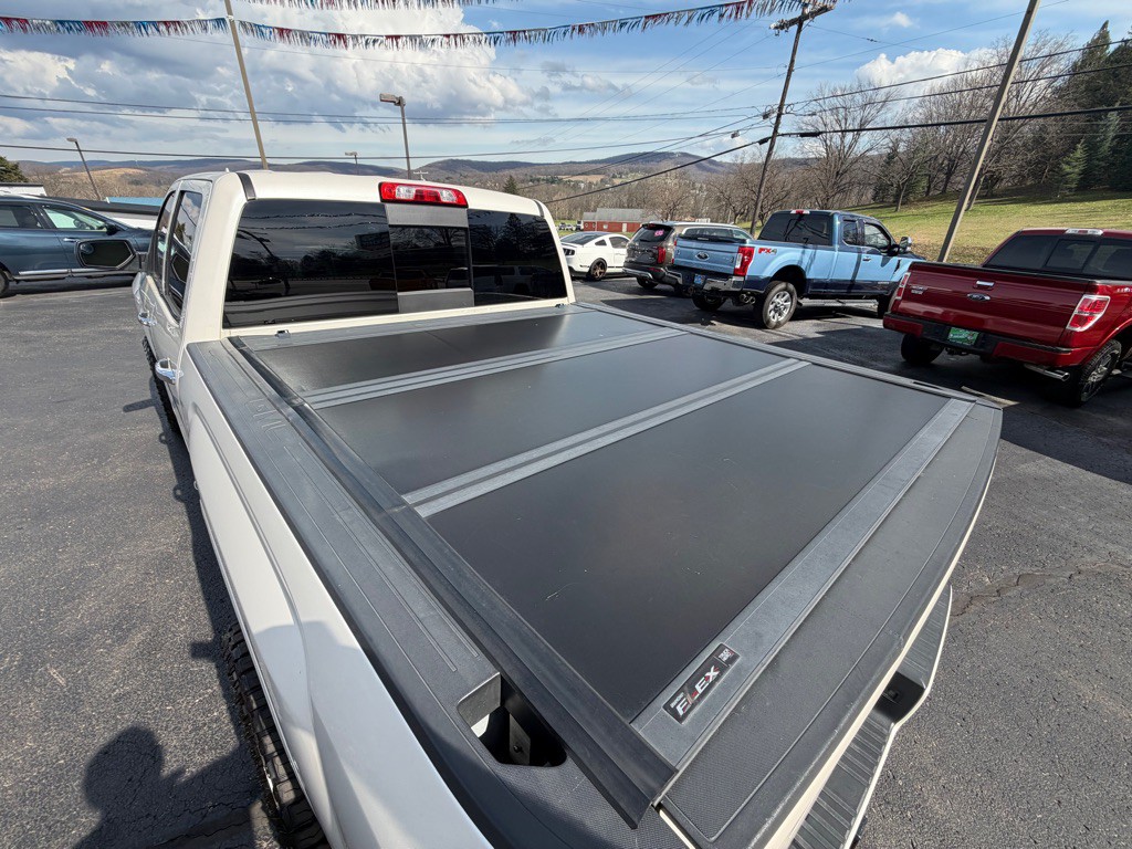 2015 GMC Sierra Image 19