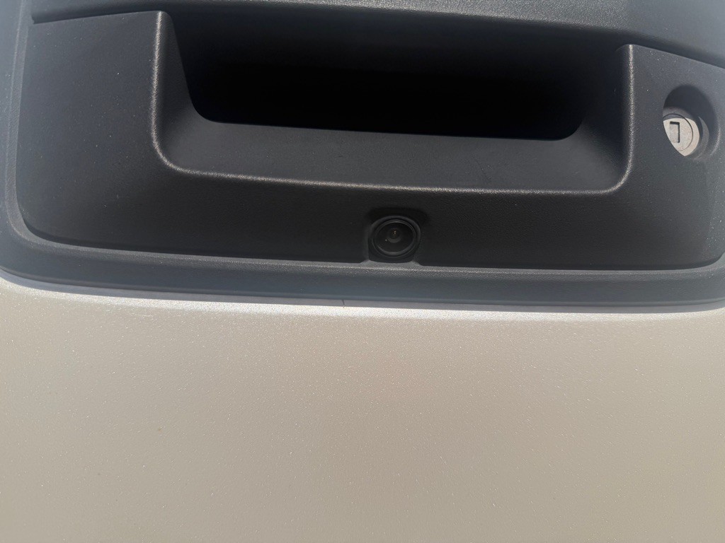 2015 GMC Sierra Image 20
