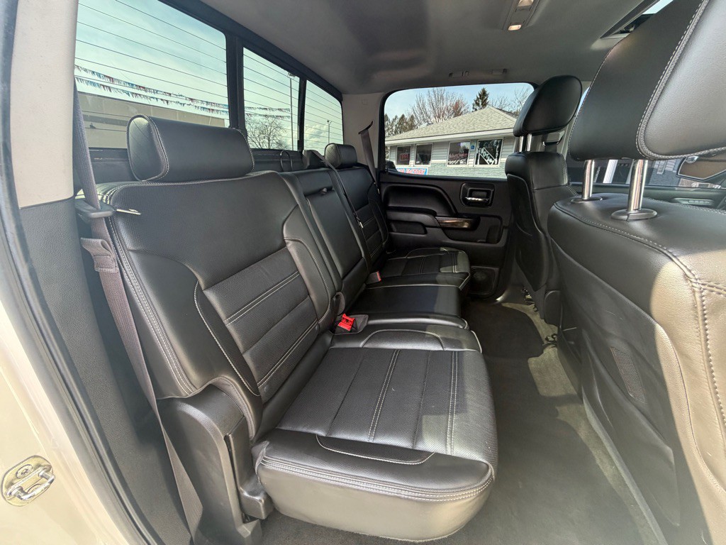 2015 GMC Sierra Image 21