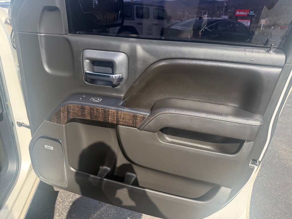 2015 GMC Sierra Image 27