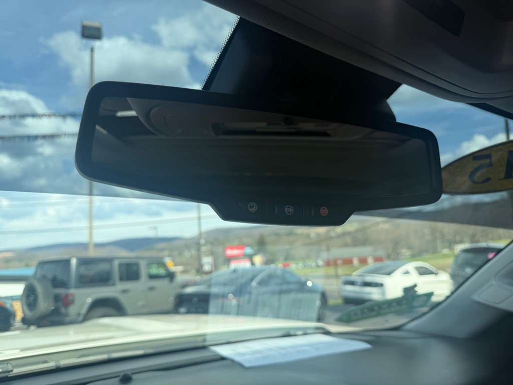2015 GMC Sierra Image 41