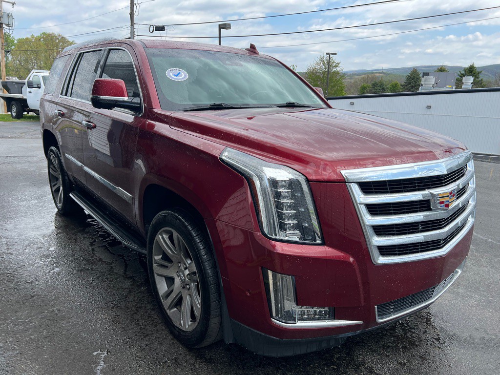 2017 Cadillac Escalade Image 4