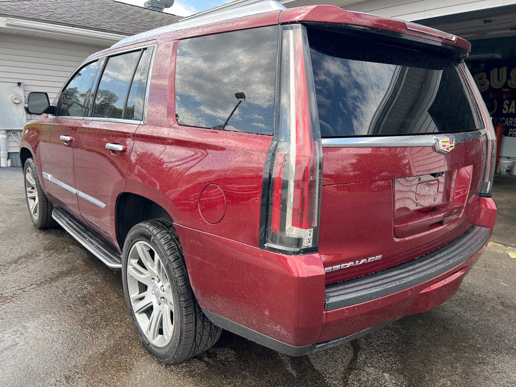 2017 Cadillac Escalade Image 7