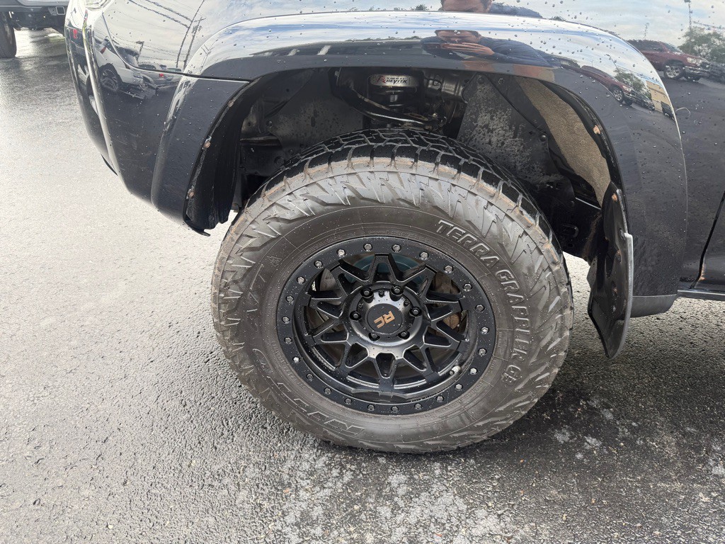 2018 Toyota 4Runner Image 9