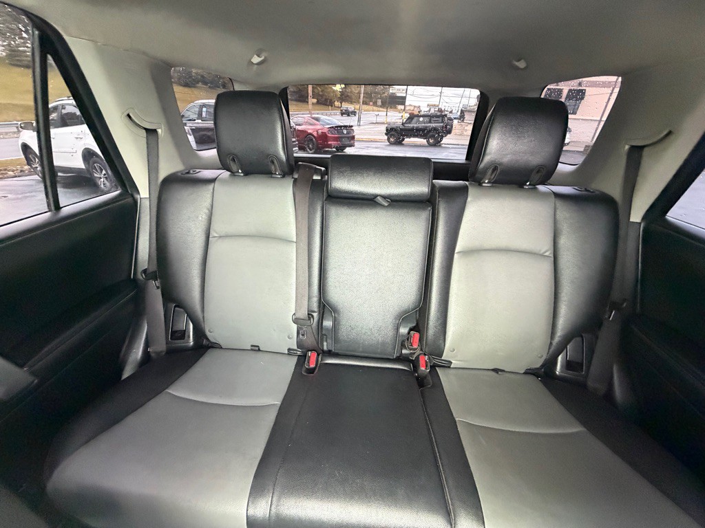 2018 Toyota 4Runner Image 13