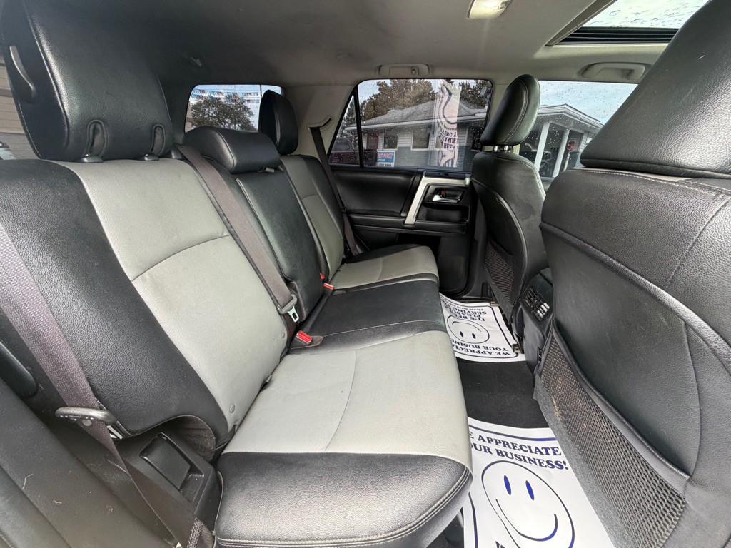 2018 Toyota 4Runner Image 19