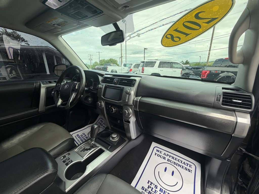2018 Toyota 4Runner Image 22