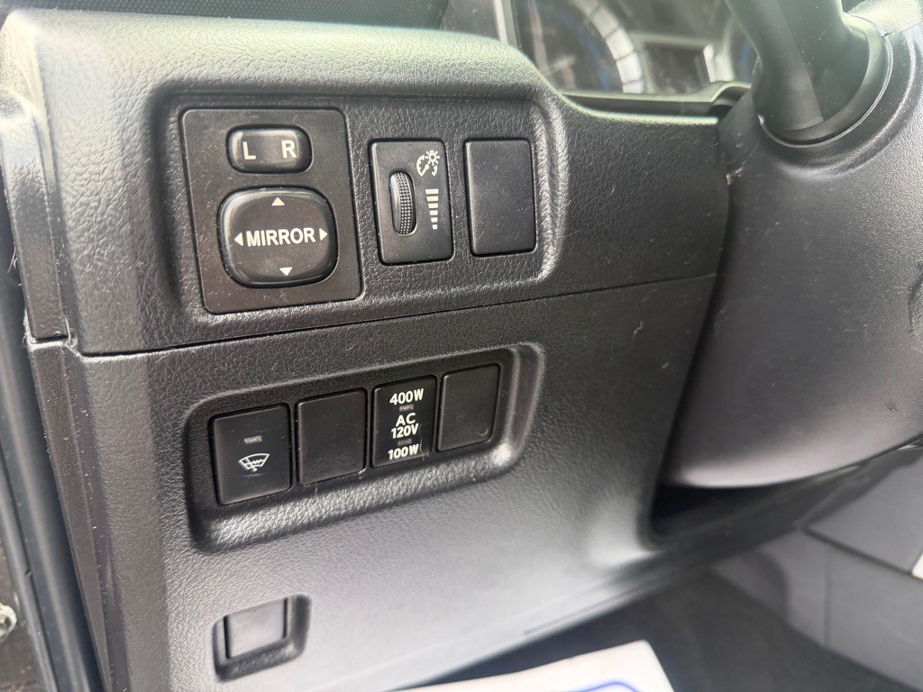 2018 Toyota 4Runner Image 26