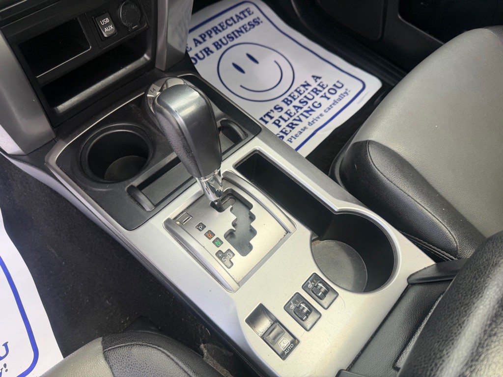 2018 Toyota 4Runner Image 32
