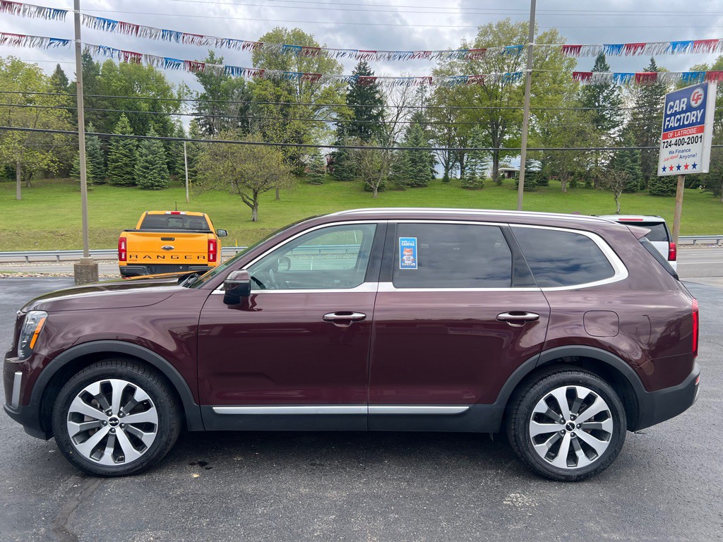 2022 Kia Telluride Image 2