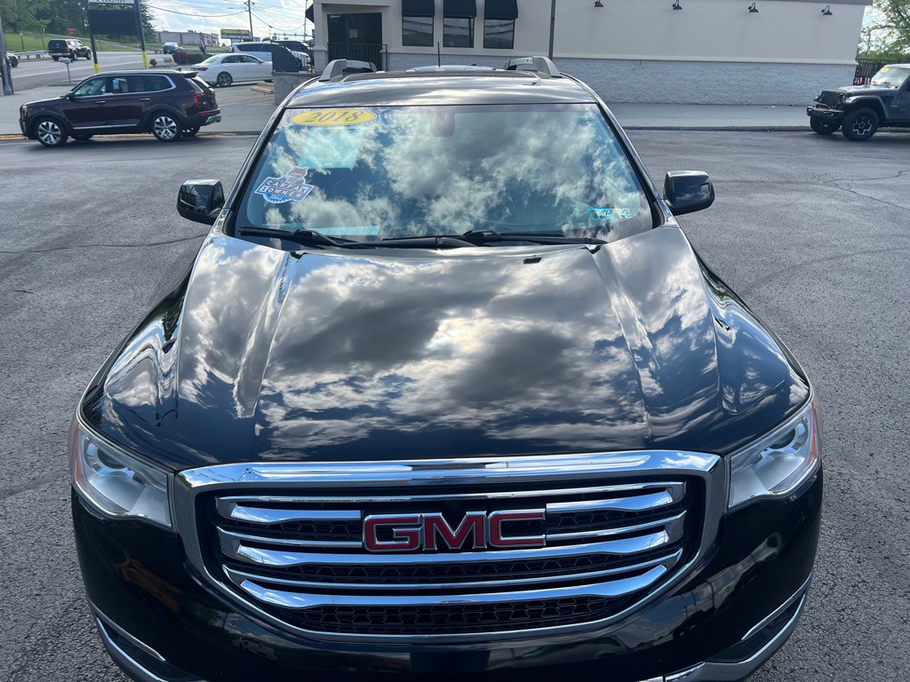 2018 GMC Acadia Image 4