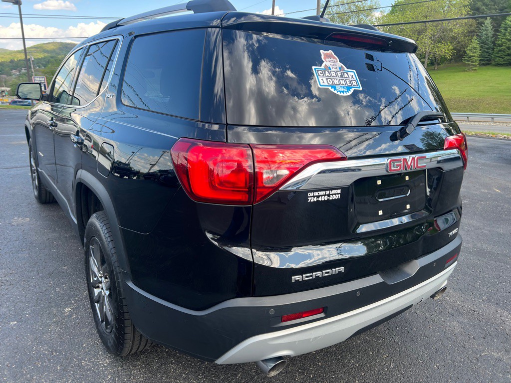 2018 GMC Acadia Image 9